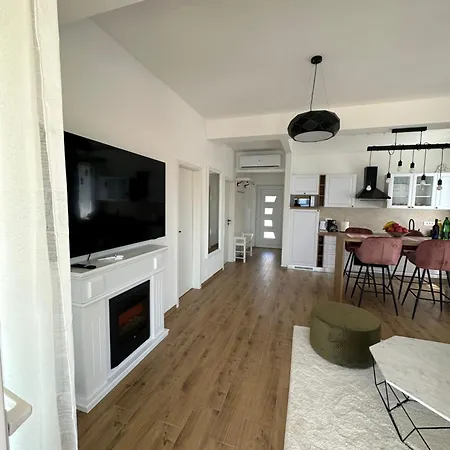 Apartment Benko 2 *
